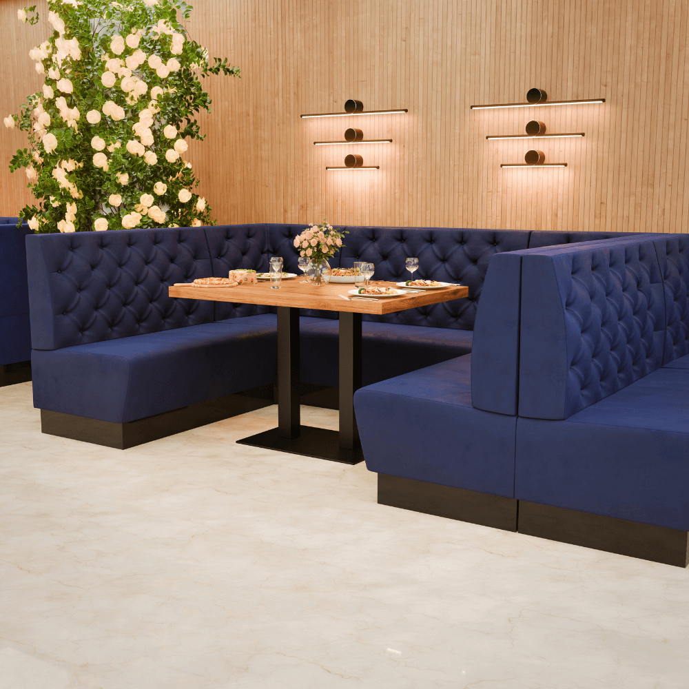 Amsterdam Samtstoff Chesterfield Referenz 1 blau